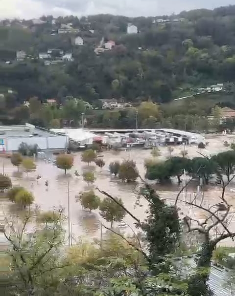 Urgence inondation commerces